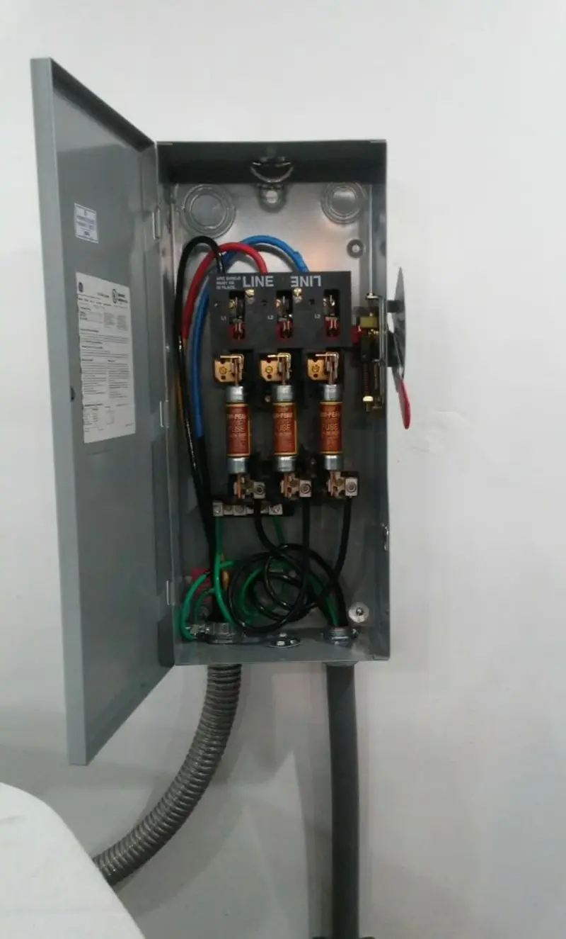 Three-phase disconnect switch installed for Electrical Wiring & Rewiring in McCandless